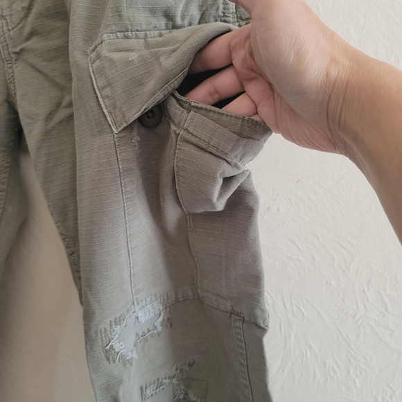 RE/DONE Originals, Distressed Cargo Pant, Army Green, Size 28 - Picture 4 of 15